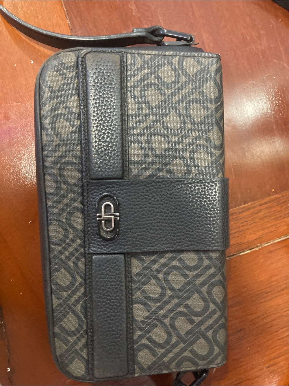 Designer-Inspired Men’s Wristlet Clutch in Dark Gray